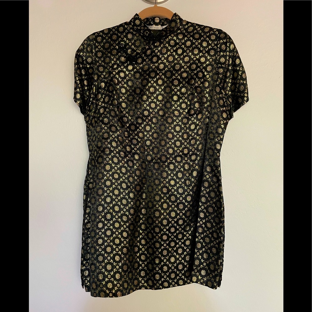 Vintage Black & Gold Chinese Cheomsang Tunic